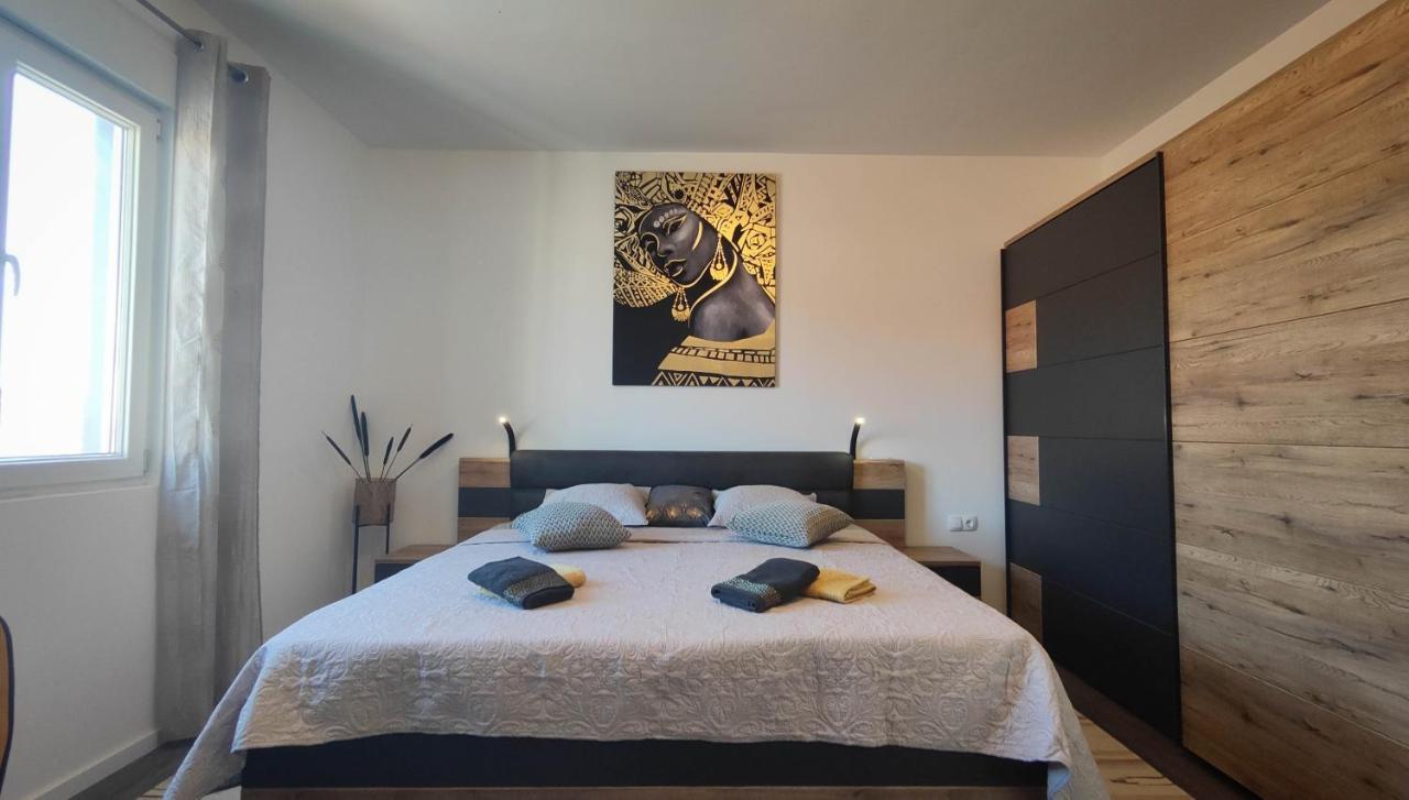 זאדאר Gold And Silver Apartment מראה חיצוני תמונה