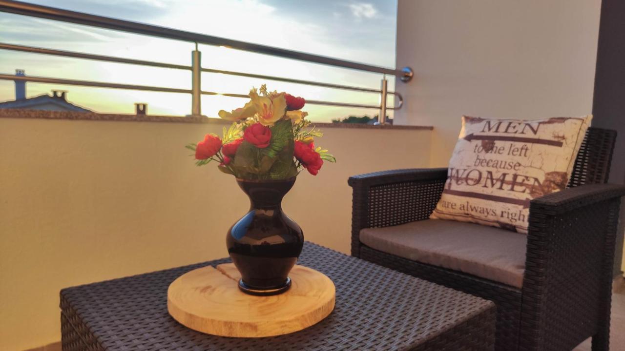 זאדאר Gold And Silver Apartment מראה חיצוני תמונה